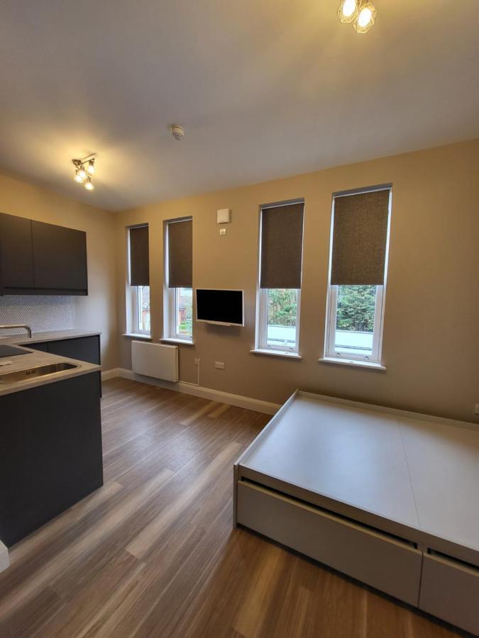 Sands House - Luxury Modern Studios With Secure Parking In Epsom, Surrey Quarto foto