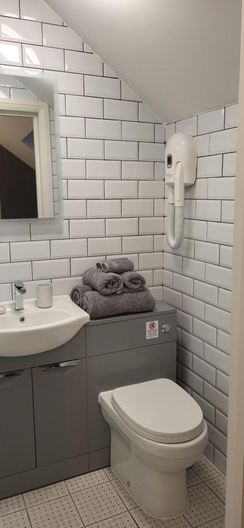 Sands House - Luxury Modern Studios With Secure Parking In Epsom, Surrey Quarto foto
